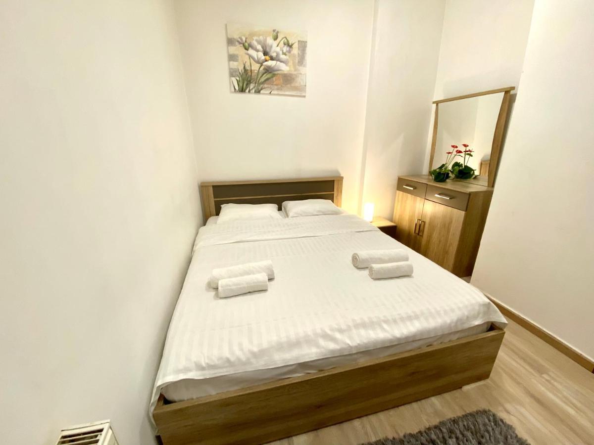 Modern Old Town Central Apartment Boekarest Buitenkant foto