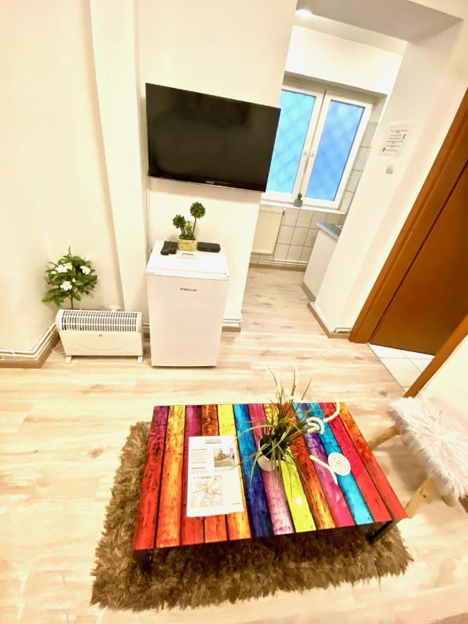 Modern Old Town Central Apartment Boekarest Buitenkant foto