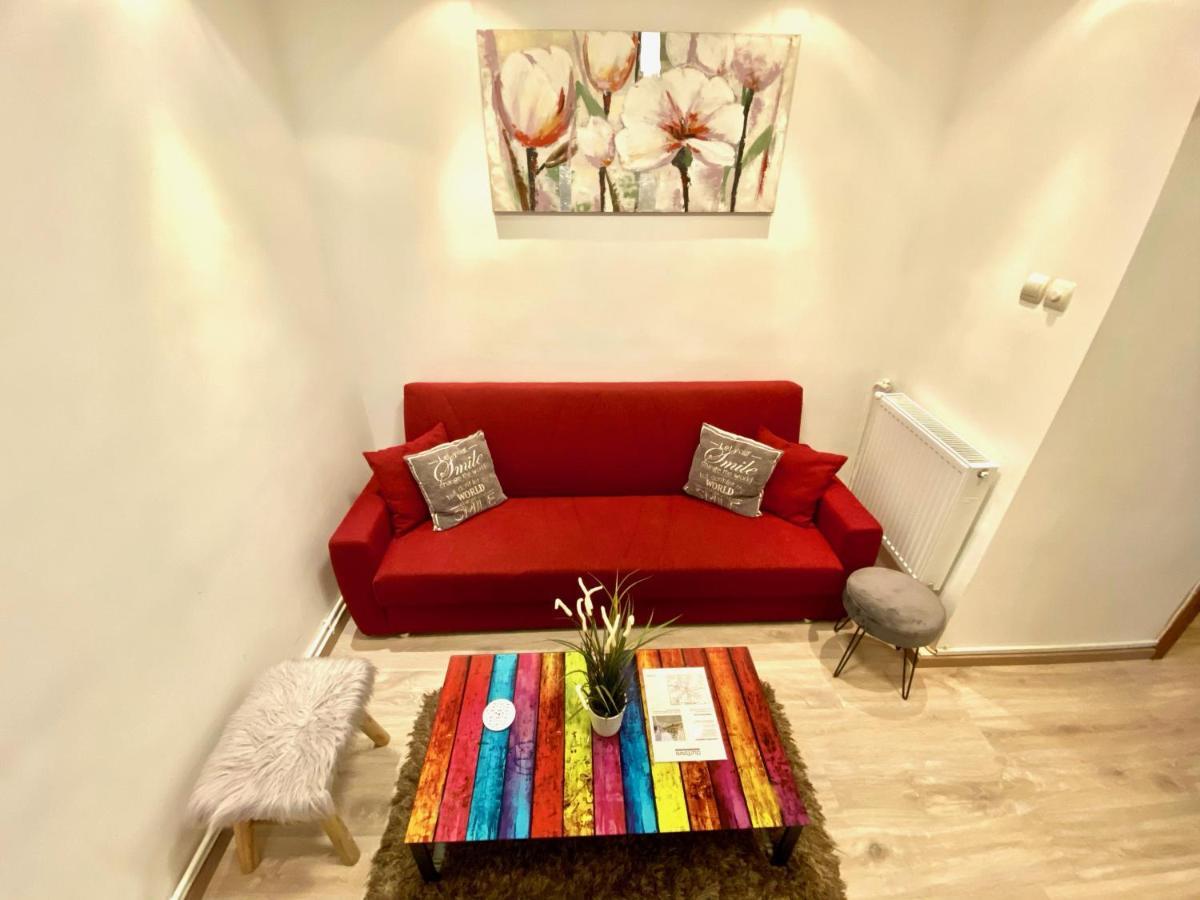 Modern Old Town Central Apartment Boekarest Buitenkant foto